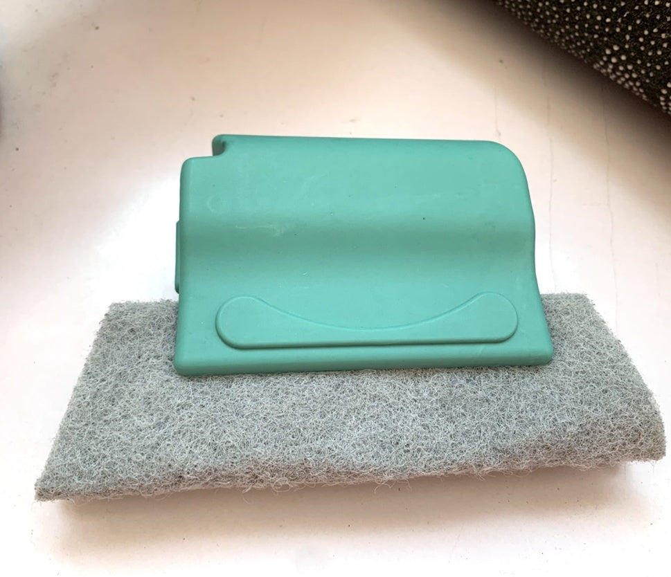 Window Tracks Cleaner